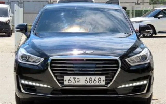 XM3E테크 중고차 EQ900 5.0 GDI AWD 매물 사진 10 - 2018/09 212,069km