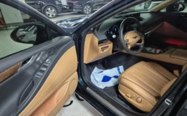 XM3E테크 중고차 G80(RG3) 2.5 가솔린 터보 2WD 매물 사진 11 - 2022/05 77,700km