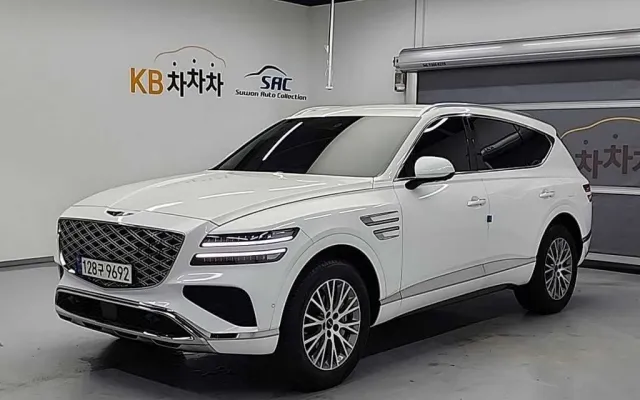 XM3E테크 중고차 GV80 가솔린 2.5T 2WD 매물 사진 10 - 2024/02 23,634km